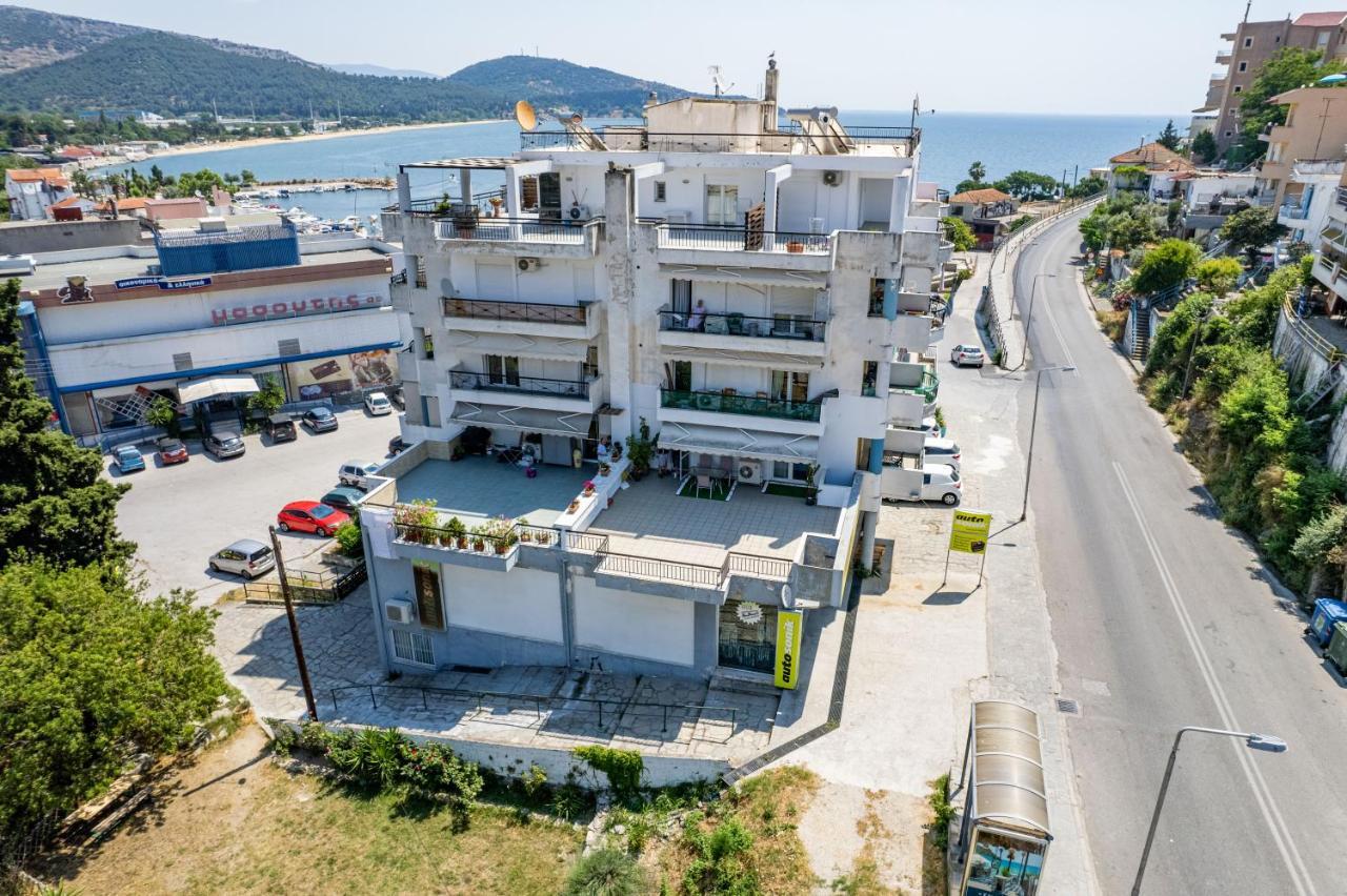 La Dns Apartment Kavala Exteriör bild